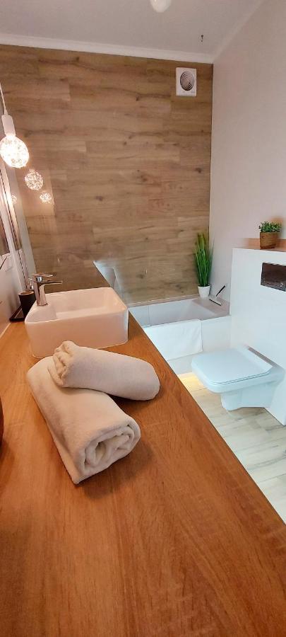 Апартаменти White Velvet Ґожув-Велькопольський Екстер'єр фото